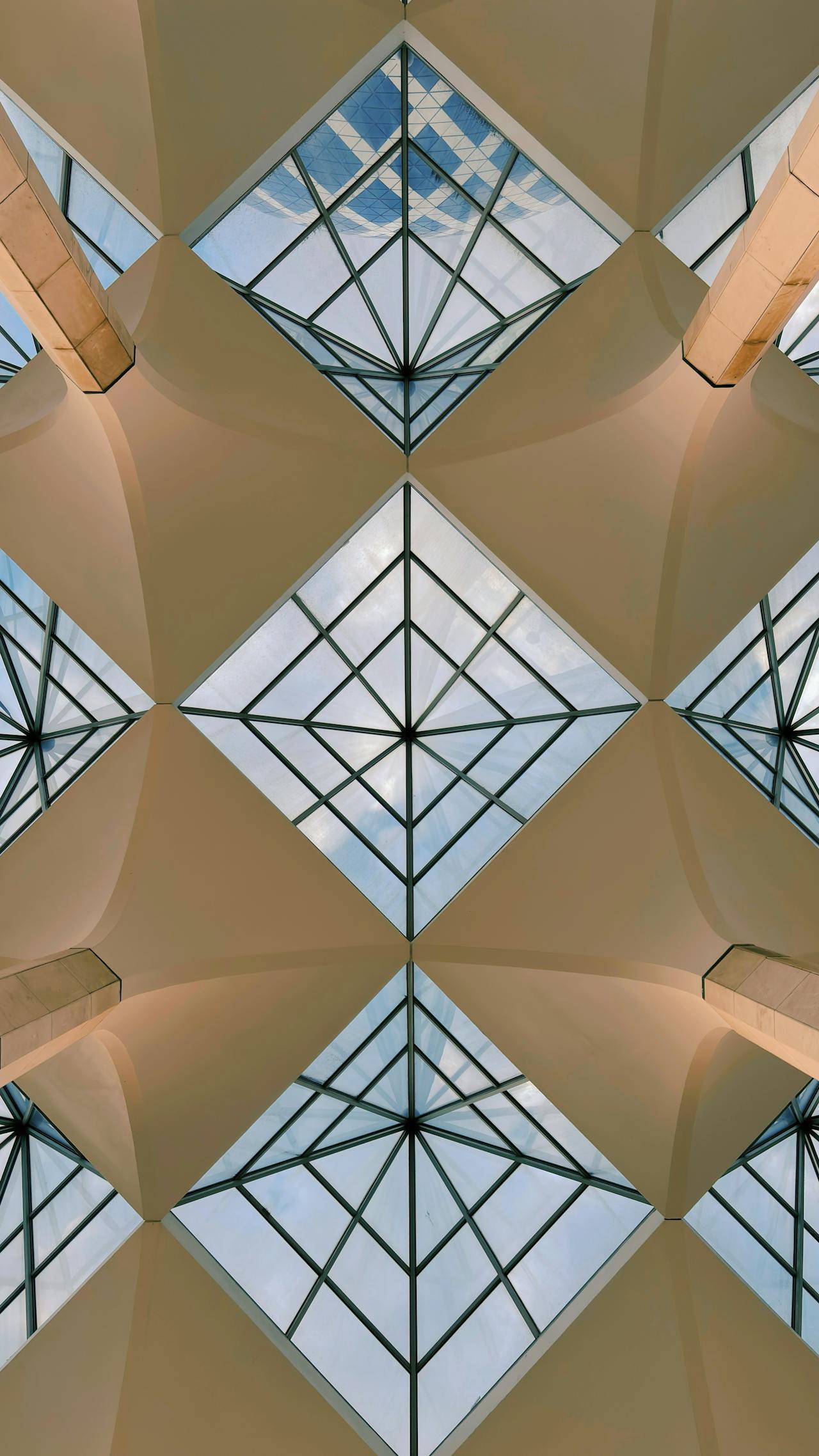 Modern Ceiling Panel Designing